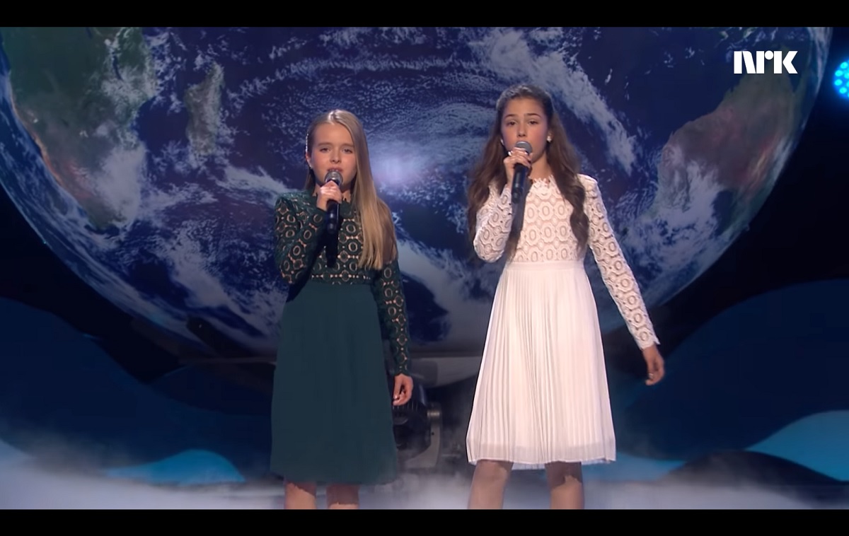  Anna & Emma ganharam o Melodi Grand Prix Junior