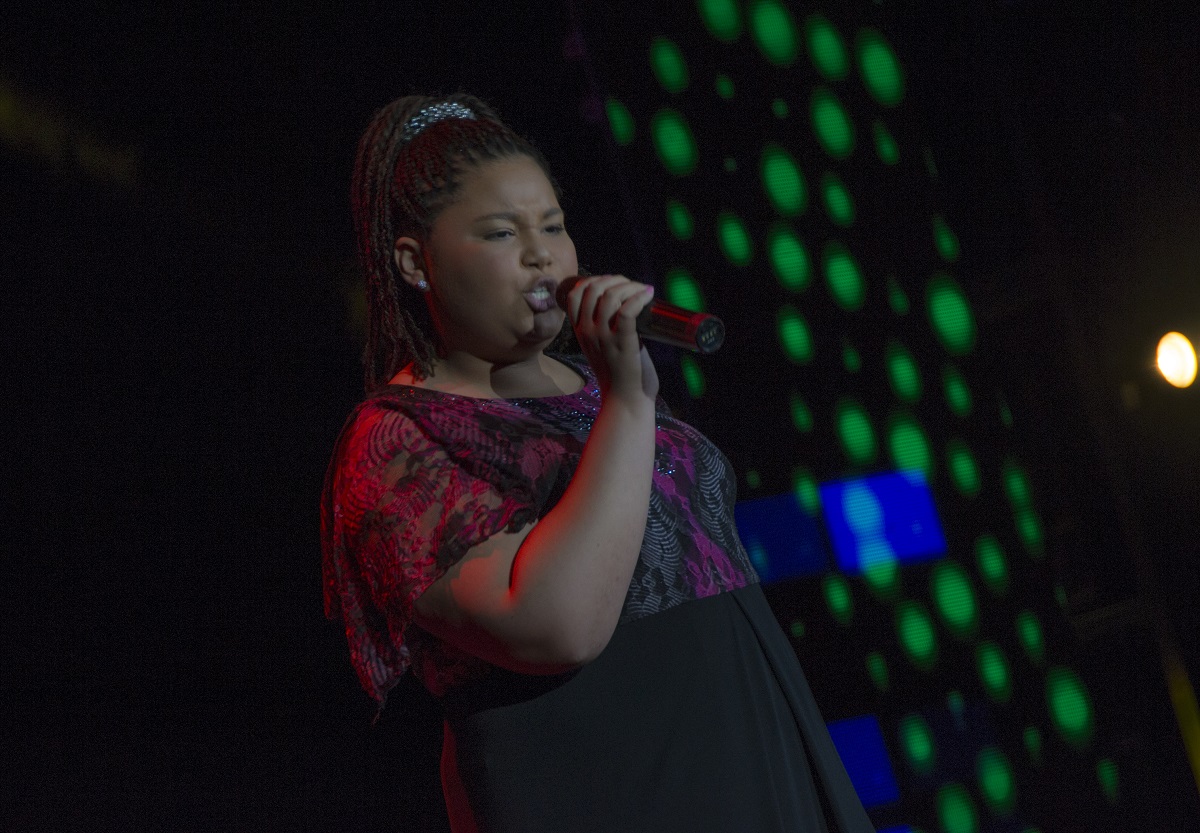  Destiny Chukunyere segue em frente no X-Factor Malta