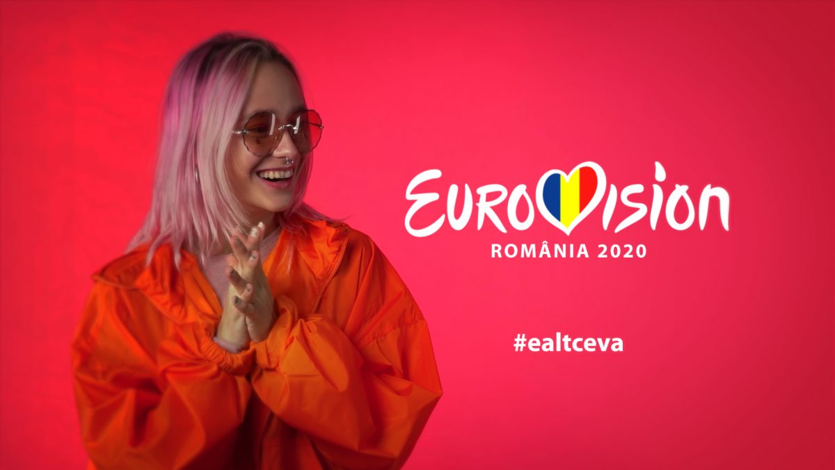  Representante da Roménia eleito internamente; canção escolhida pelo público