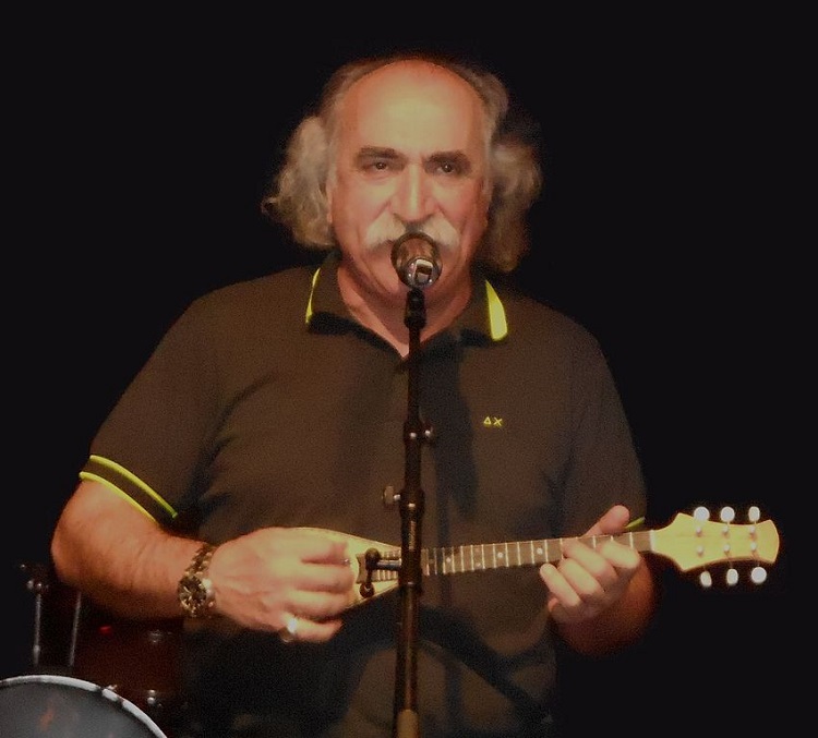  Agathonas Iakovidis (Grécia/Eurovisão 2013) faleceu aos 65 anos de idade