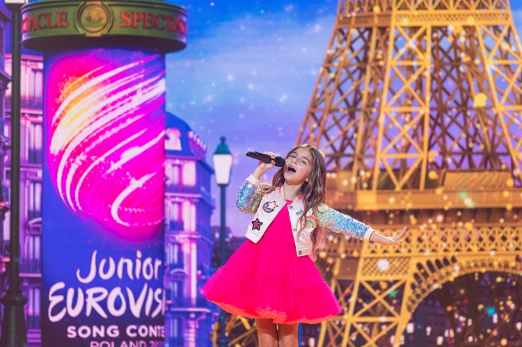  França reage a alegações sobre playback no JESC: “Valentina canta ao vivo, não há discussão”
