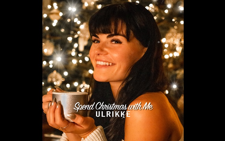  ÁUDIO: O novo álbum de Natal de Ulrikke, ‘Spend Christmas with Me’