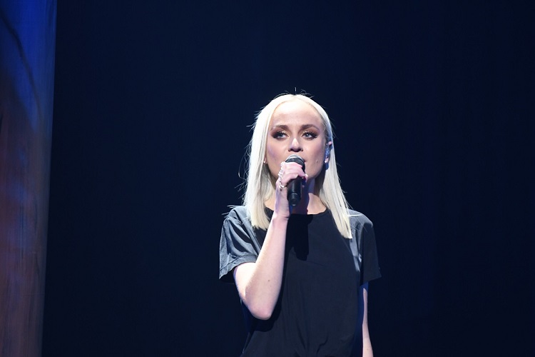 Anna Bergendahl admite voltar ao Melodifestivalen… mas não em 2022