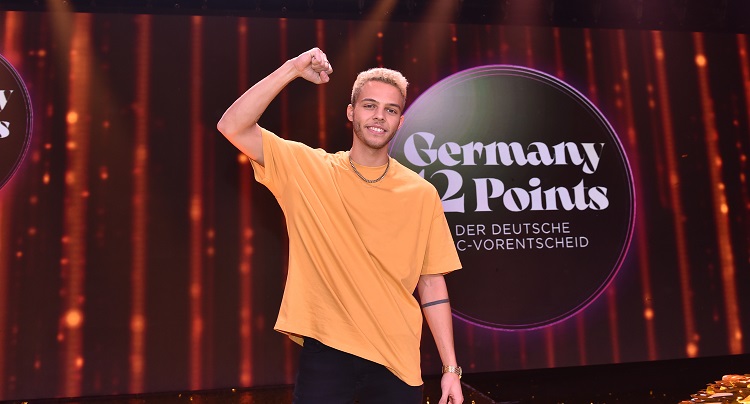 Malik Harris defende a Alemanha na Eurovisão 2022 com o tema ‘Rockstars’