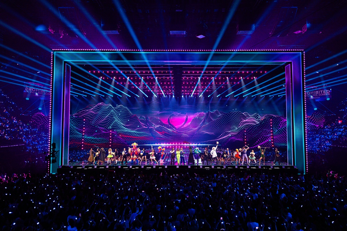 VÍDEOS: As atuações convidadas na semifinal 1 da Eurovisão 2025